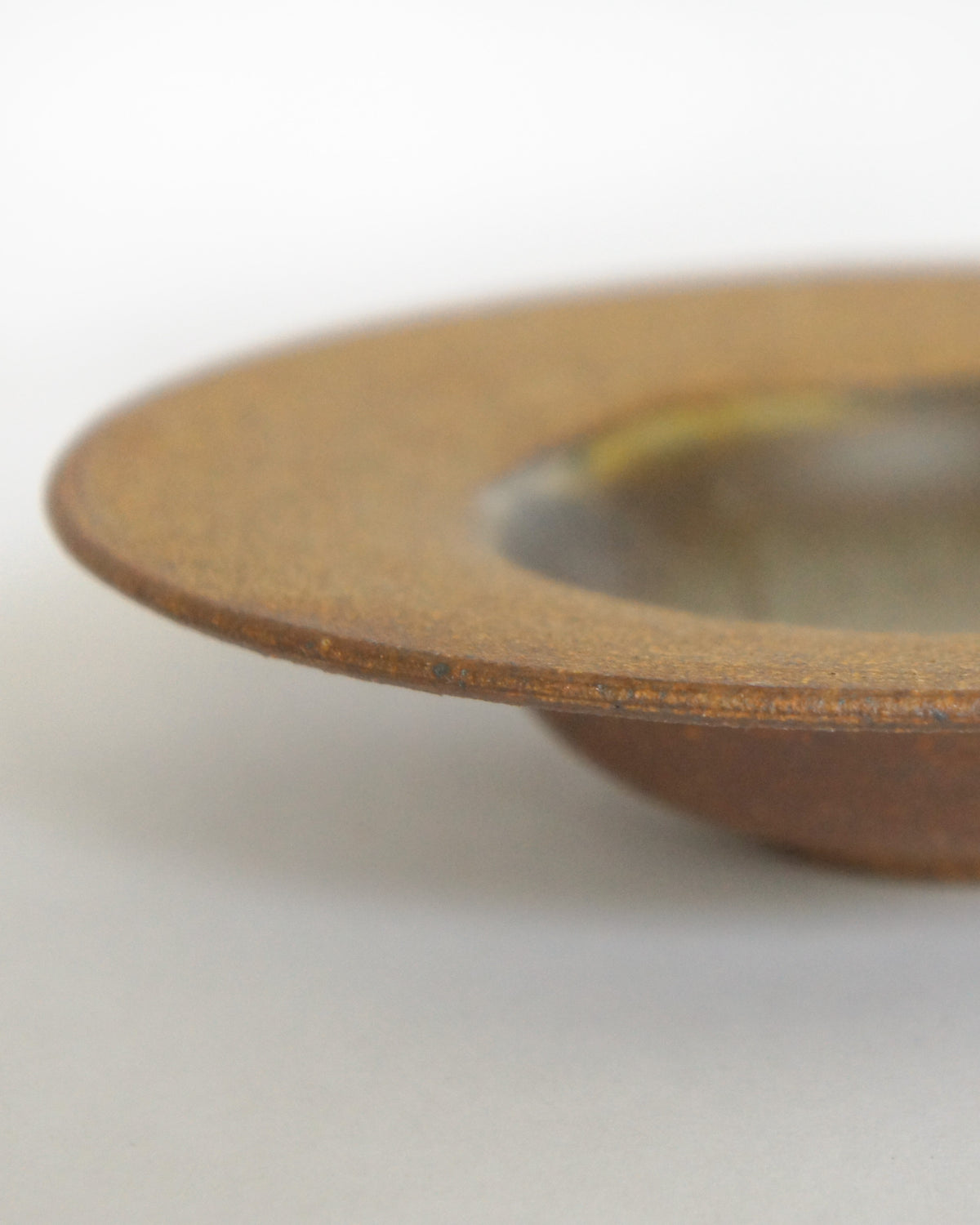 Rim Dish 241