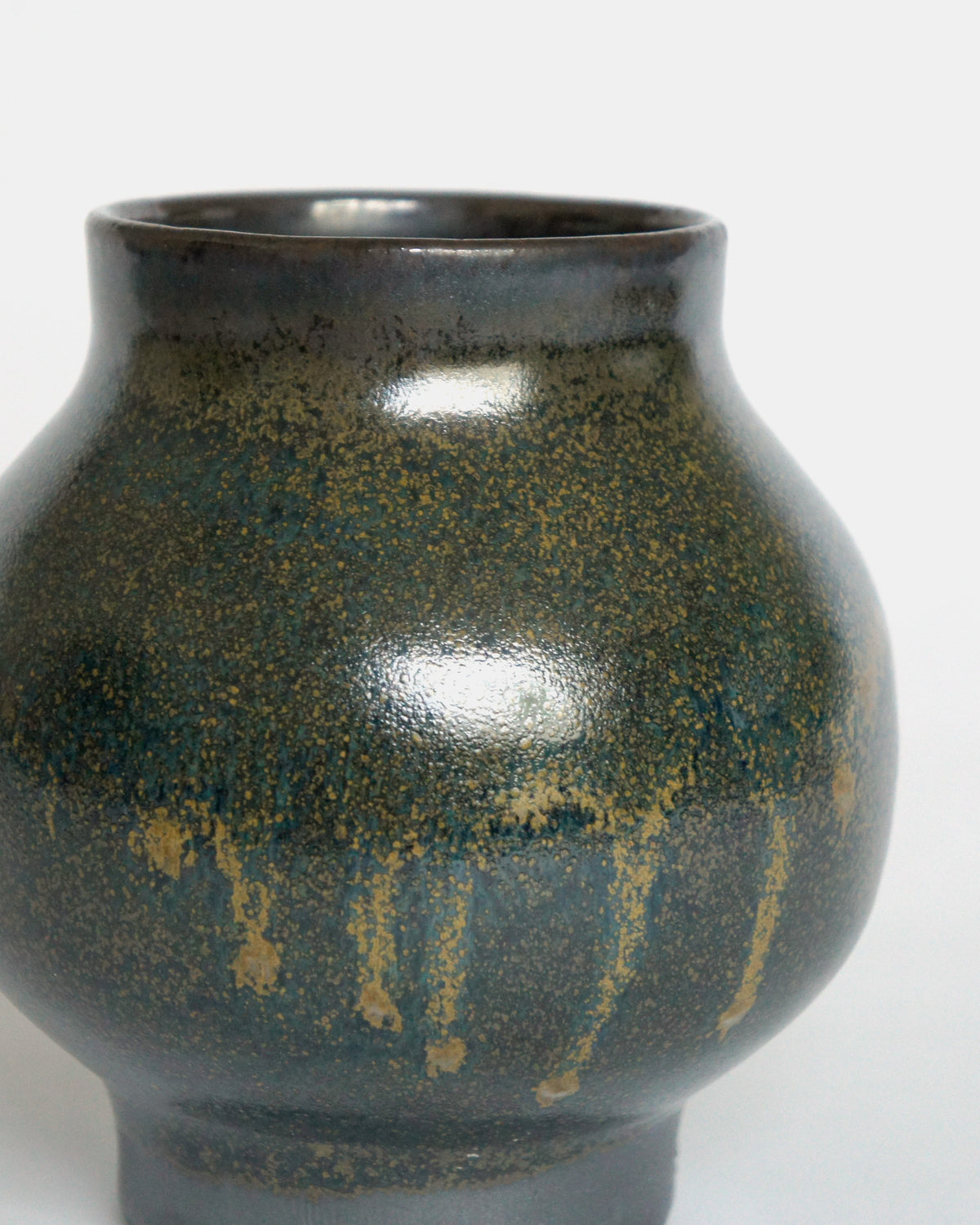 Round Vase 311