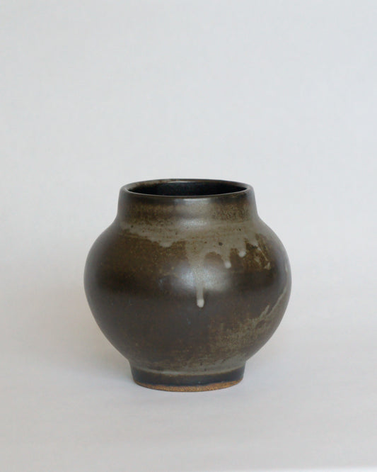 Round Vase